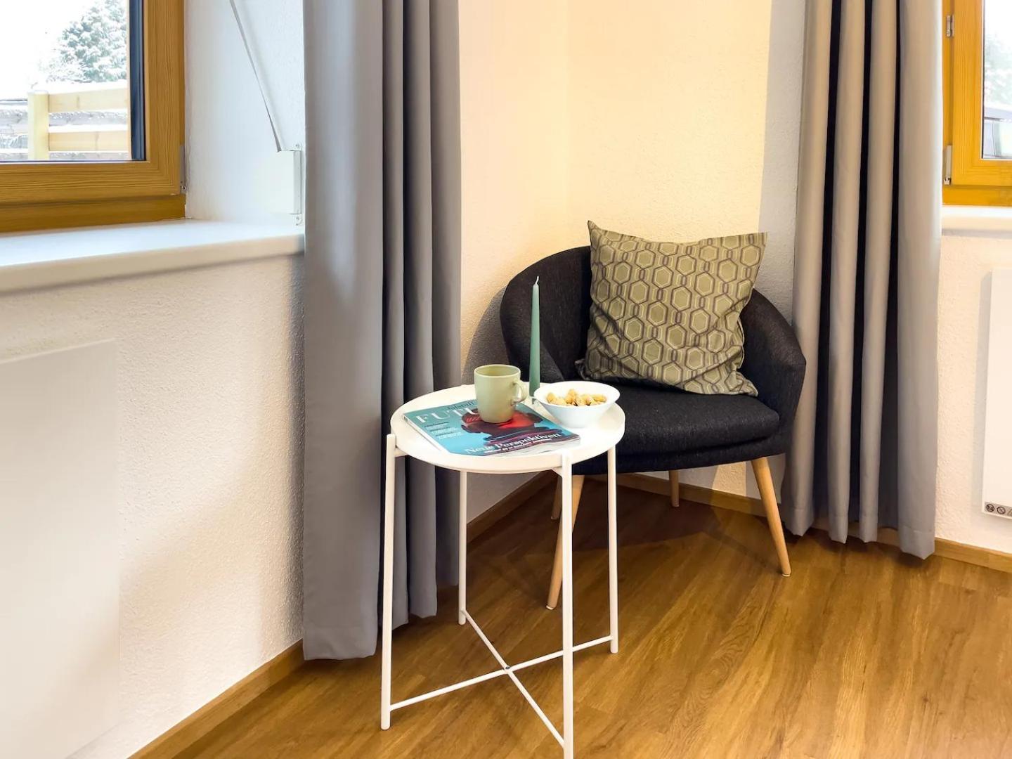 Modernes Apartment - 3 Schlafzimmer - 2 Kostenlose Parkplaetze Fügen Kültér fotó